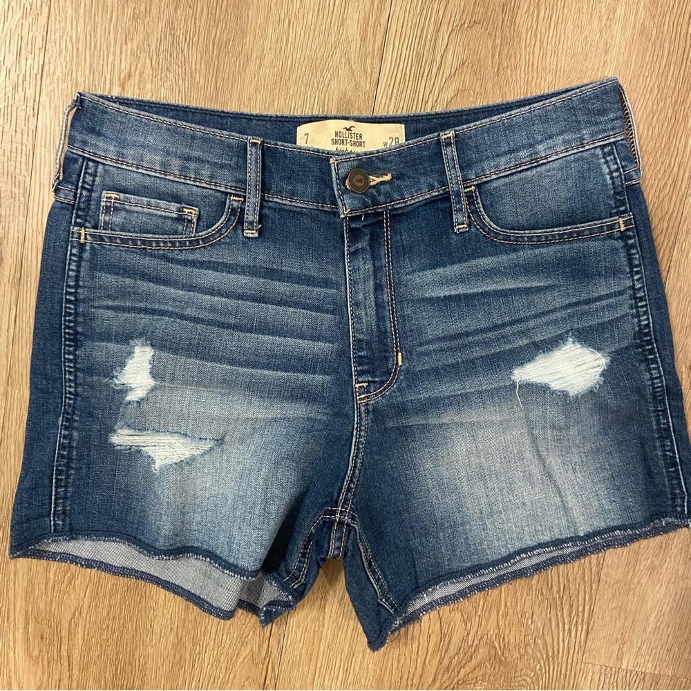 Hollister Jean Shorts - Like New!